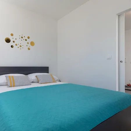 Apartament Brand New Nebo