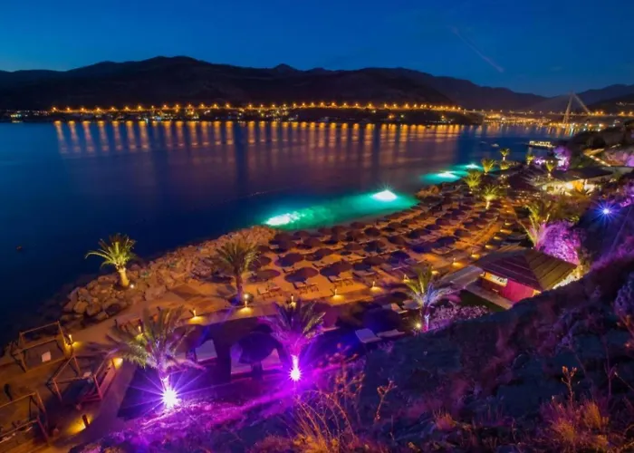 Brand New Nebo アパート *